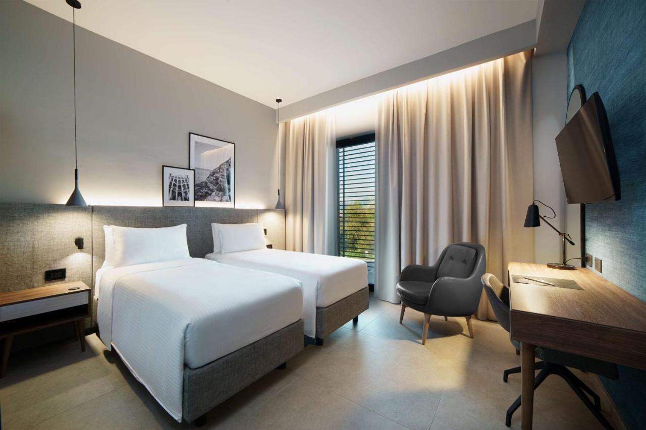 Radisson Hotel Nola Naples Luaran gambar